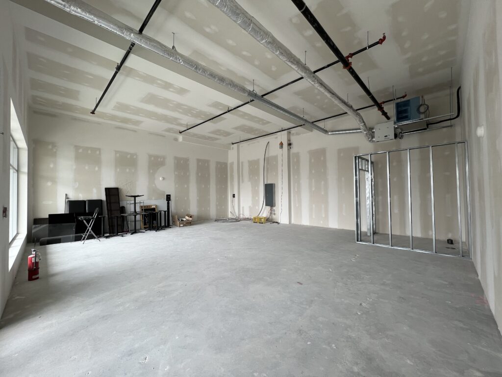 Salle vide en construction